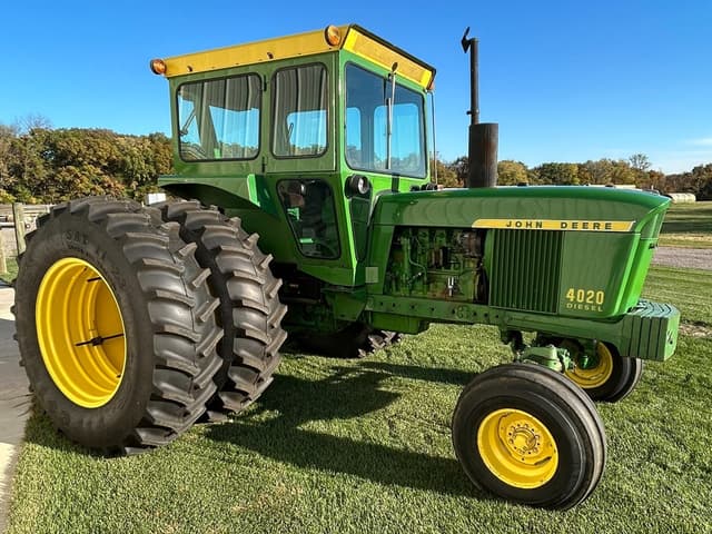 Image of John Deere 4020 equipment image 3