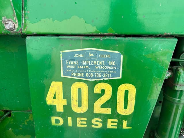 Image of John Deere 4020 equipment image 4