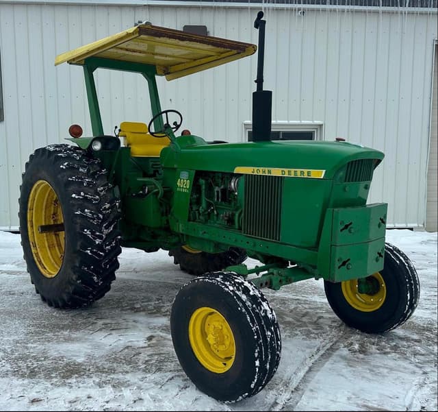 Image of John Deere 4020 equipment image 1