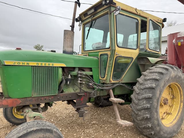 Image of John Deere 4020 equipment image 2
