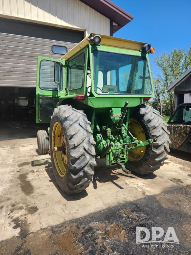 Image of John Deere 4020 equipment image 3