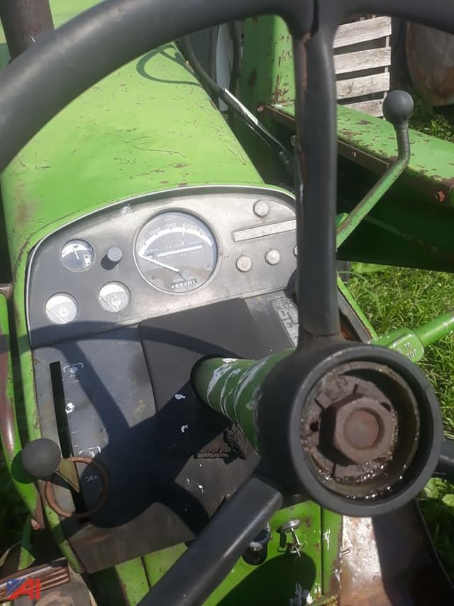 Image of John Deere 4020 equipment image 4