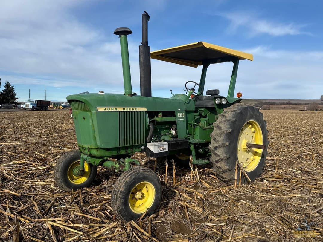 Image of John Deere 4320 Primary image
