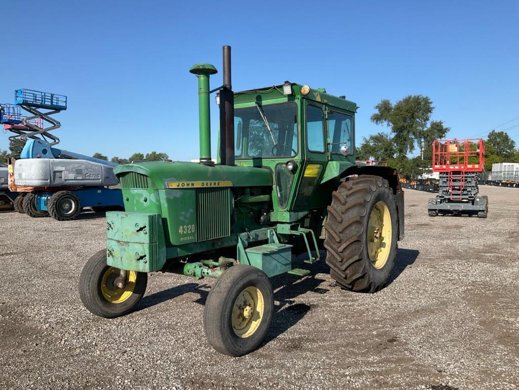 Image of John Deere 4320 Primary image