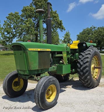 Main image John Deere 4320
