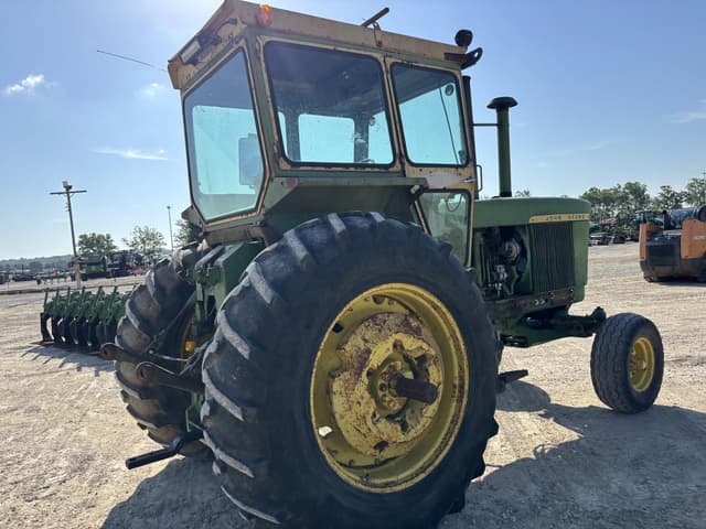 Image of John Deere 4620 equipment image 4
