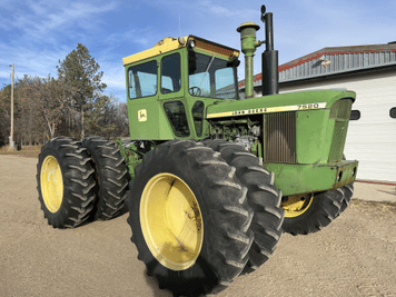 Main image John Deere 7520
