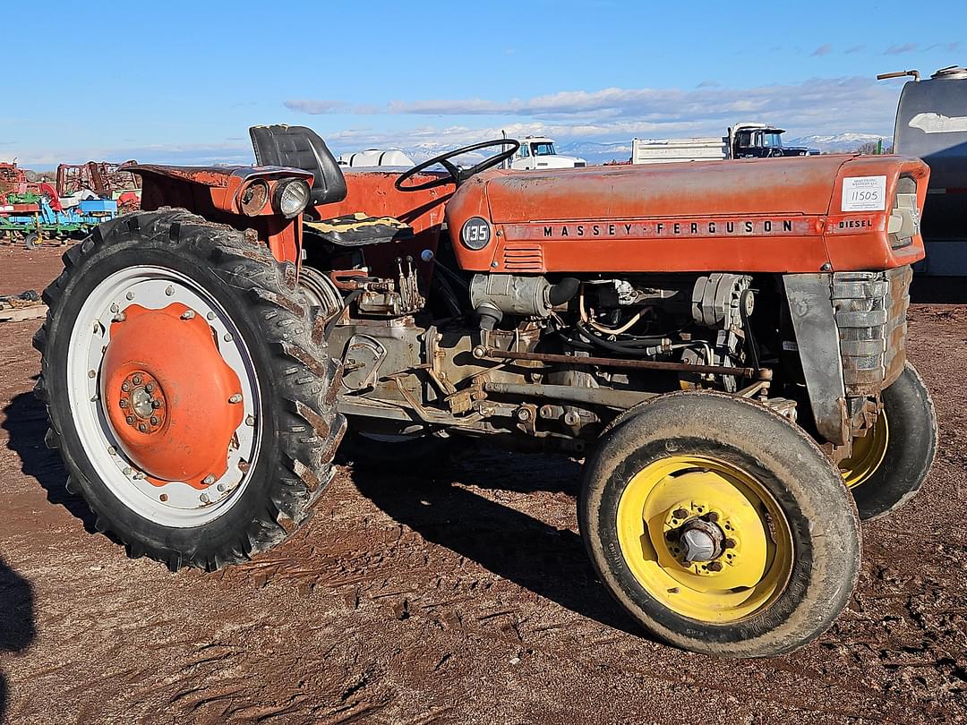 Image of Massey Ferguson 135 Primary image