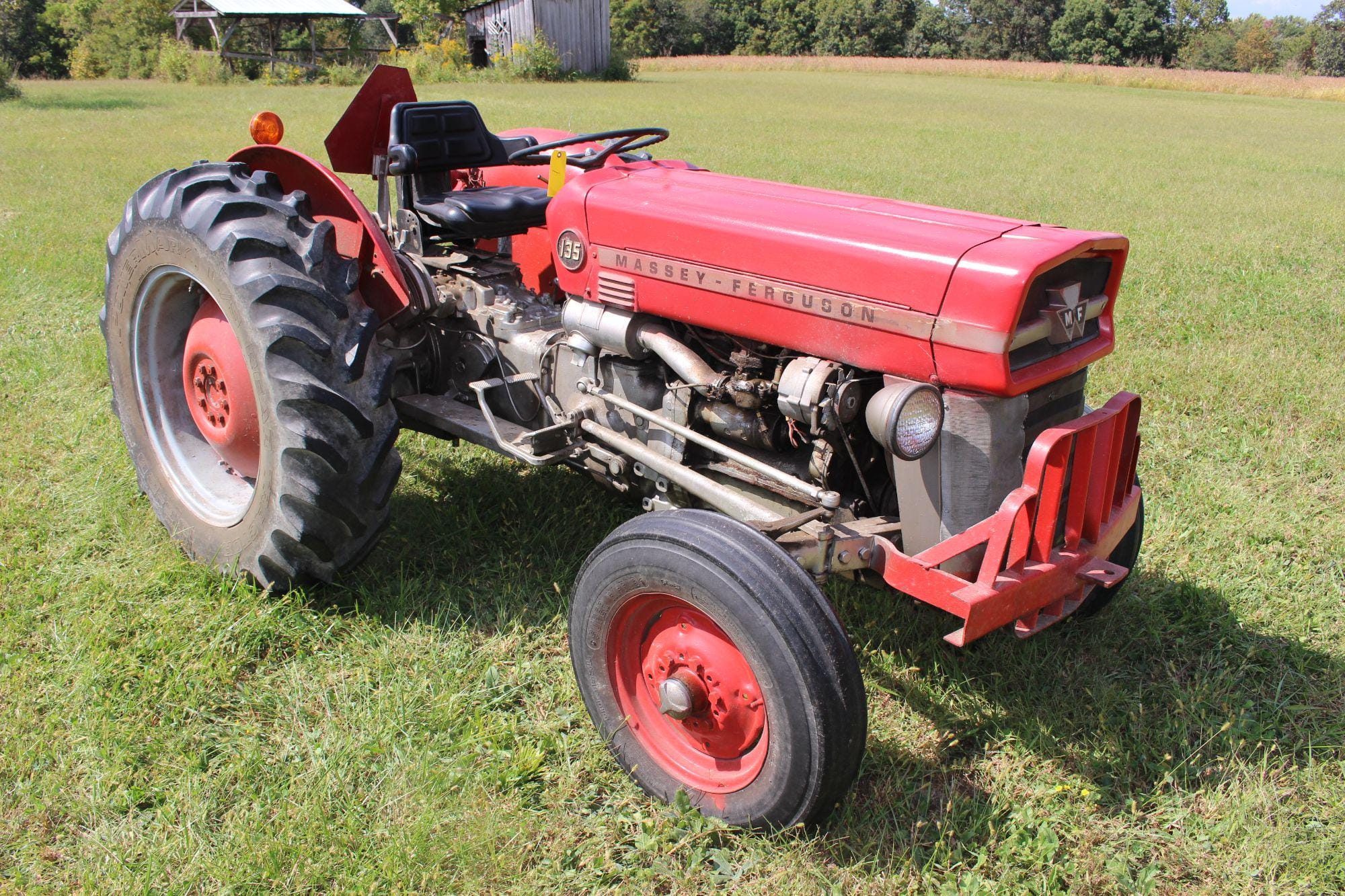 Main image Massey Ferguson 135