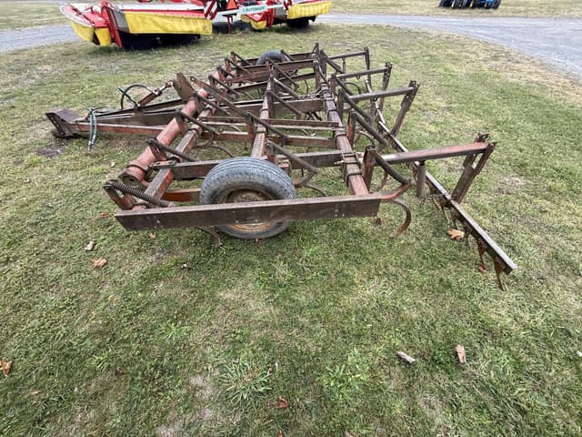 Image of White 255 equipment image 3