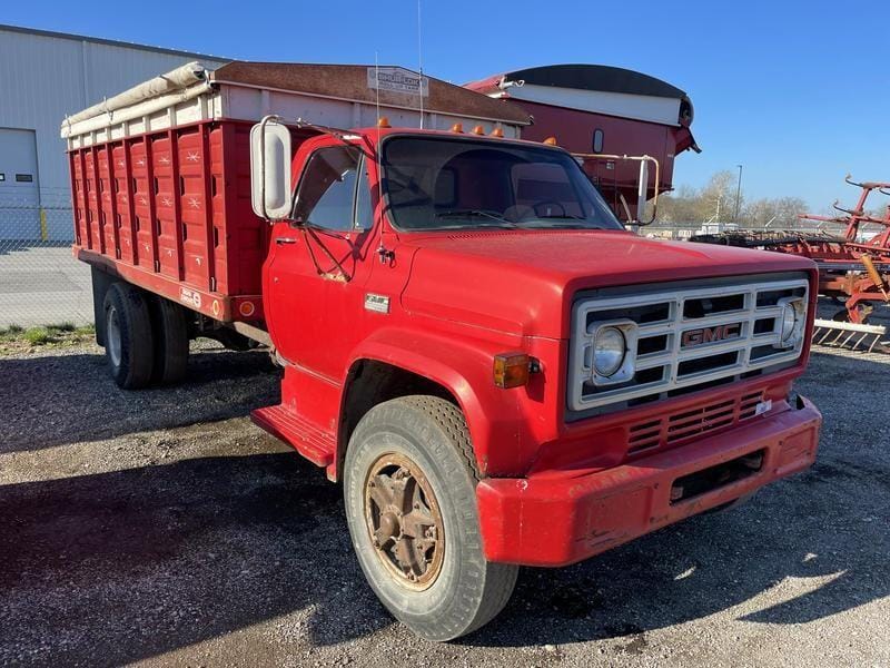 1973 GMC 6500 Equipment Image0