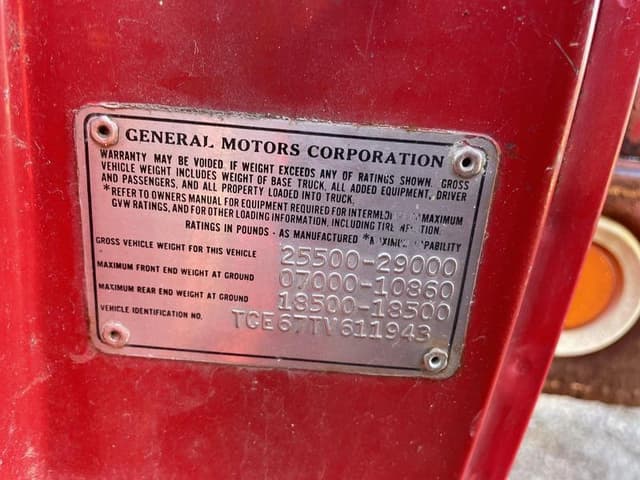 Image of GMC 6500 equipment image 1