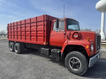 Main image Ford F-800