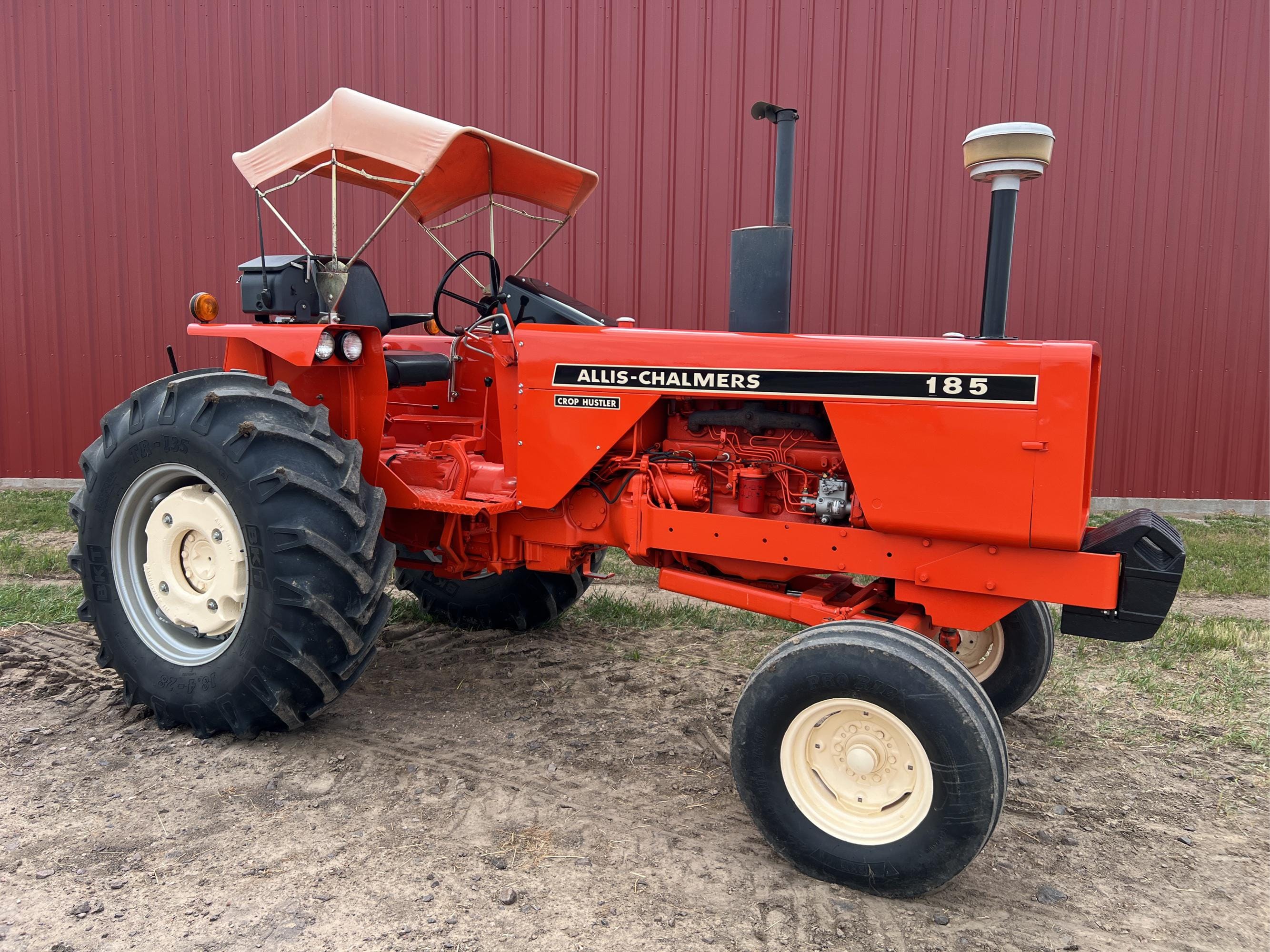 Main image Allis Chalmers 185