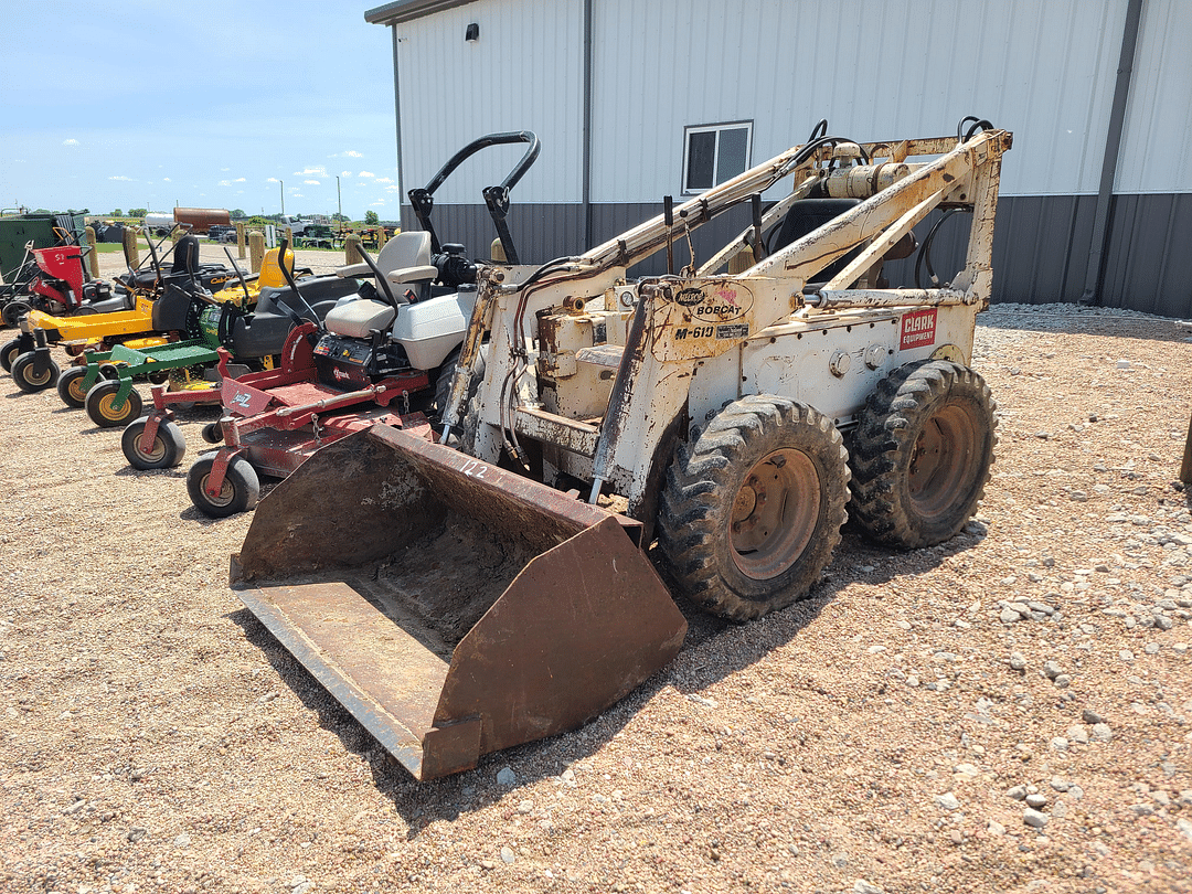 Image of Bobcat M-610 Primary image
