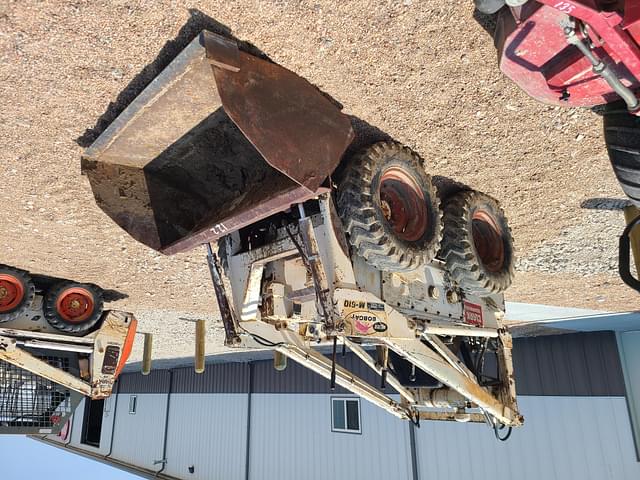 Image of Bobcat M-610 equipment image 1