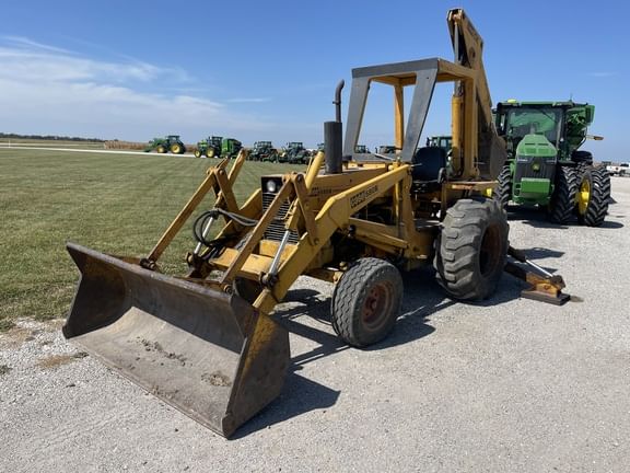 1973 Case 580B Equipment Image0