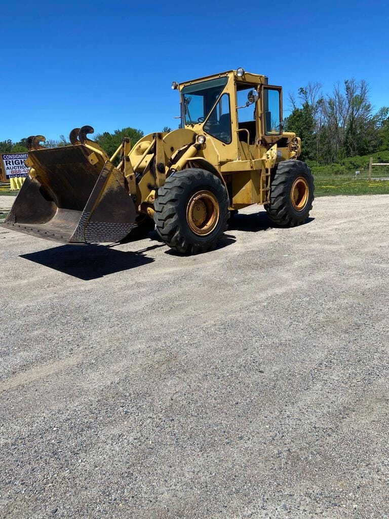 Main image Caterpillar 950