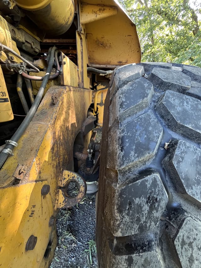 Image of Caterpillar 980B equipment image 4