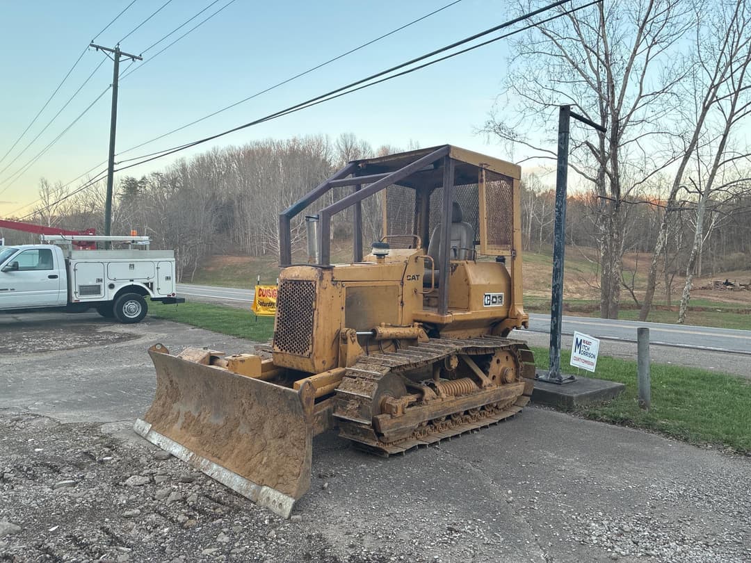 Image of Caterpillar D3 Image 1