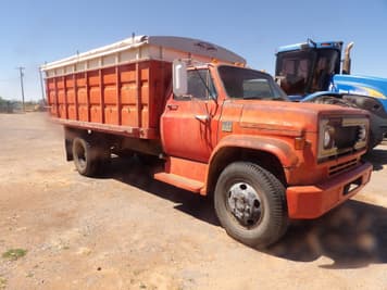 Main image Chevrolet C60