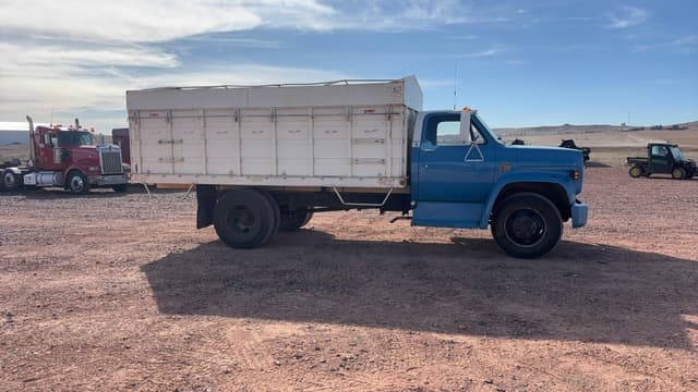 Image of Chevrolet C65 equipment image 3