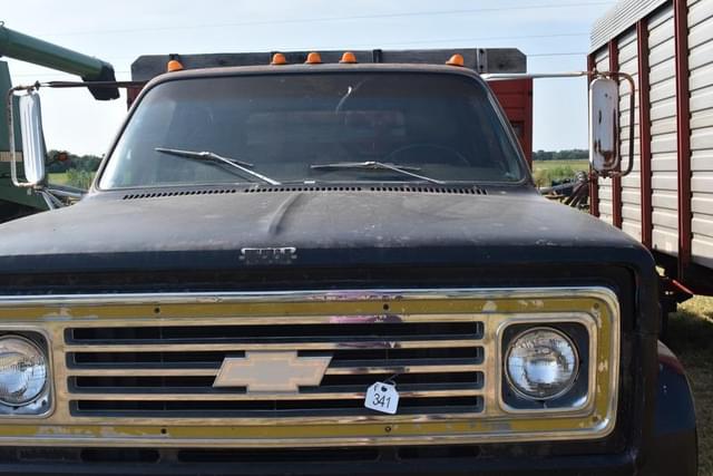 Image of Chevrolet C65 equipment image 3