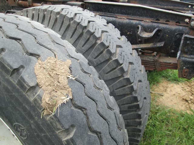 Image of Chevrolet C65 equipment image 4