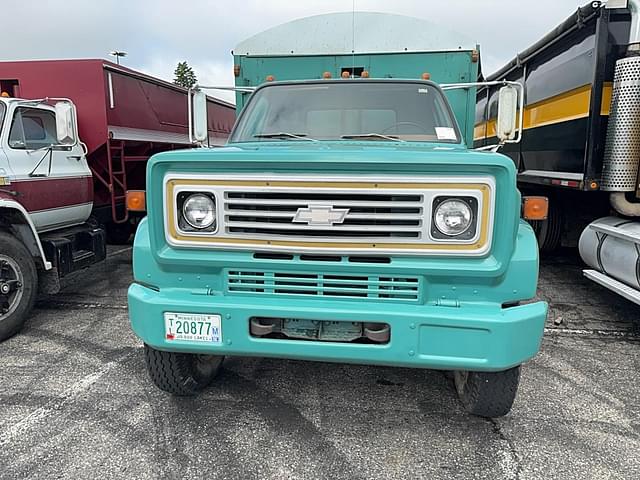 Image of Chevrolet C65 equipment image 1
