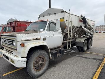 Main image Chevrolet C65