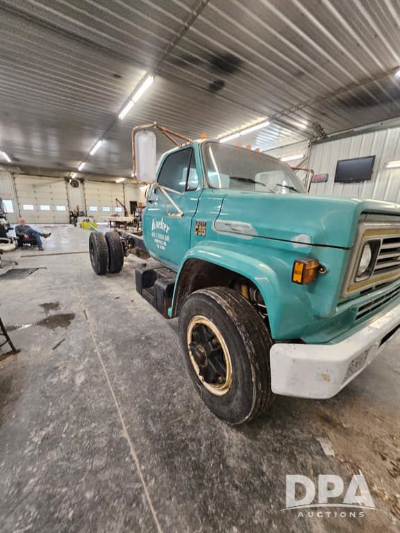 Image of Chevrolet C65 Primary image