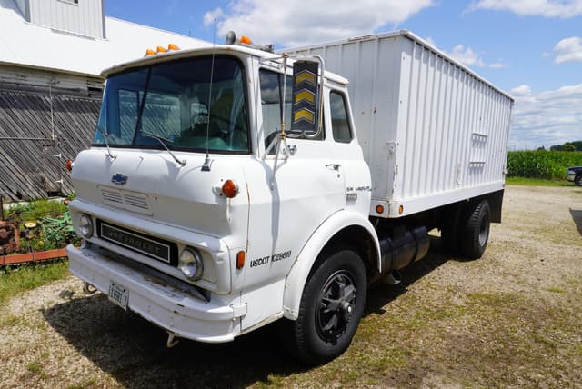 Image of Chevrolet 427 equipment image 1