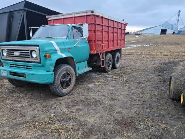 Image of Chevrolet C65 equipment image 4