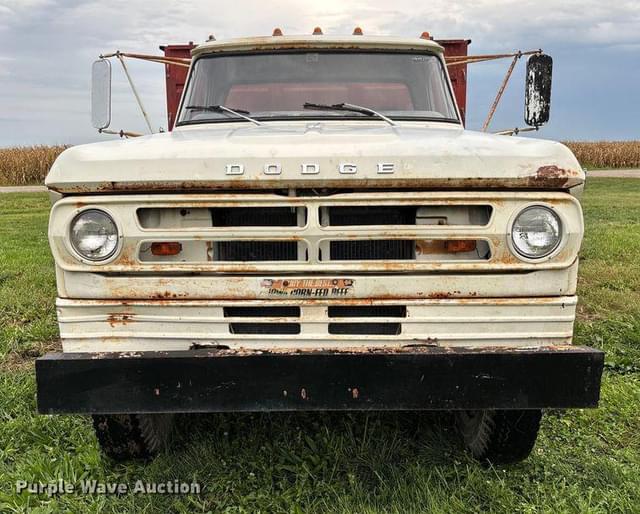 Image of Dodge D600 equipment image 1