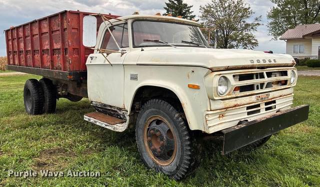 Image of Dodge D600 equipment image 2