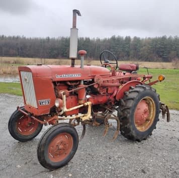 Main image Farmall 140