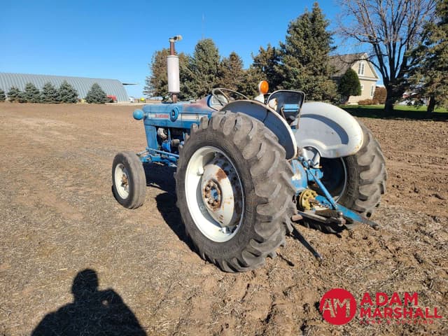 Image of Ford 3000 equipment image 3