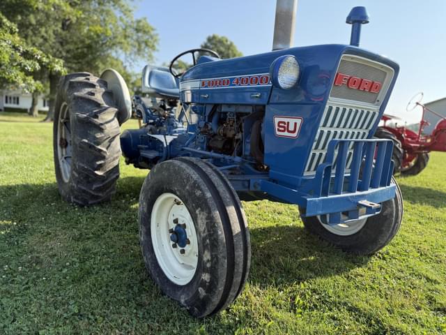 Image of Ford 4000SU equipment image 2