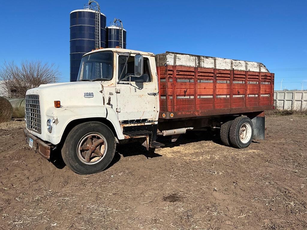 Main image Ford F-700