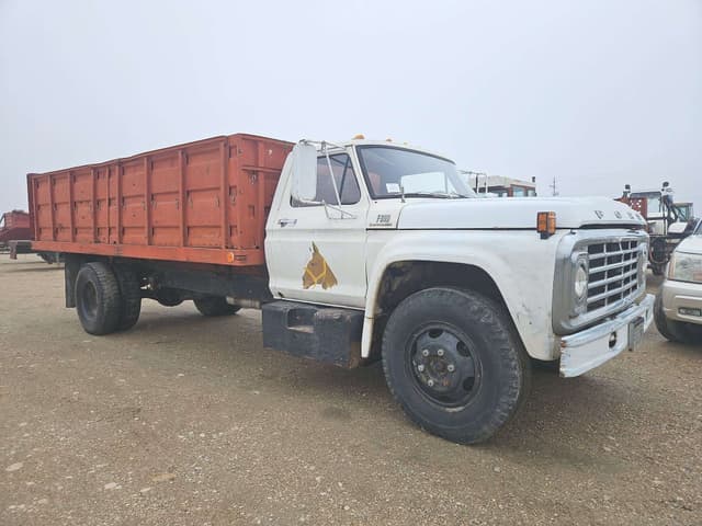 Image of Ford F-600 equipment image 1