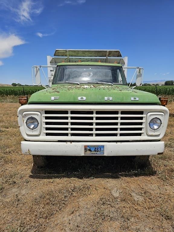 Image of Ford F-600 equipment image 1