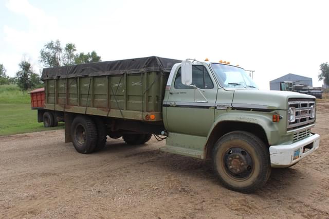 Image of GMC 6000 equipment image 1