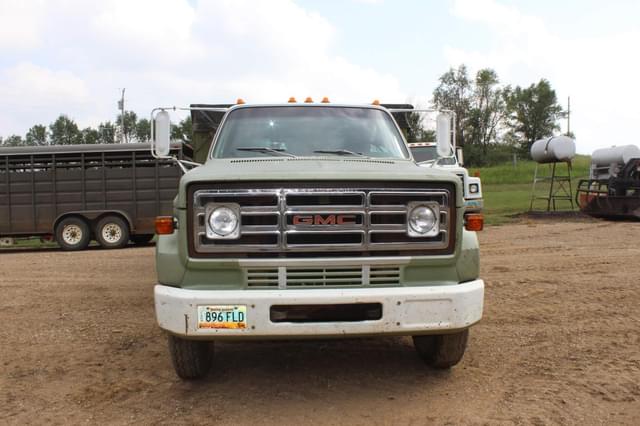 Image of GMC 6000 equipment image 2
