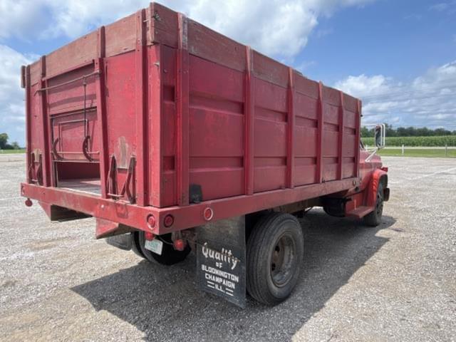 Image of GMC 6000 equipment image 2