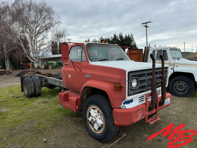 Image of GMC 6500 equipment image 2