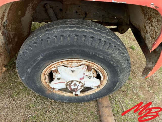 Image of GMC 6500 equipment image 3