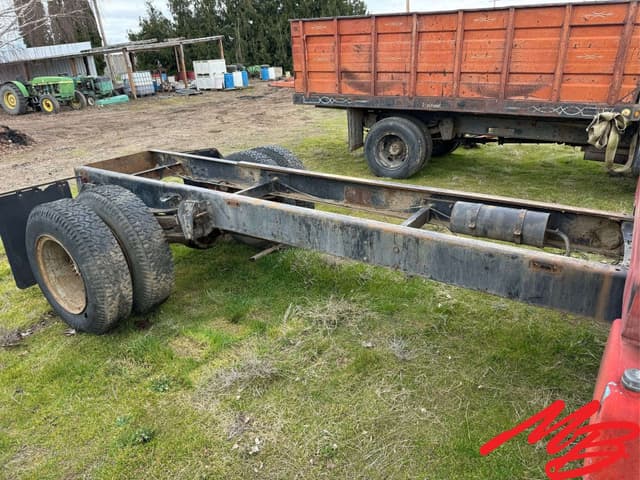 Image of GMC 6500 equipment image 4