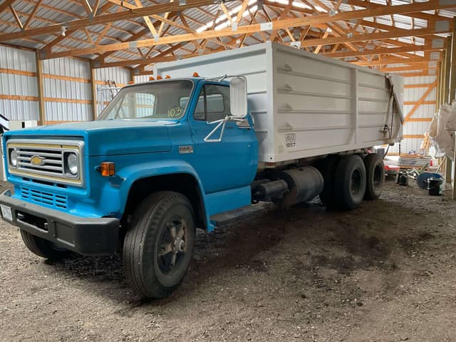 Image of GMC 6500 equipment image 4