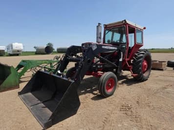 Main image International Harvester 666