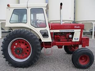 Main image International Harvester 1466 58